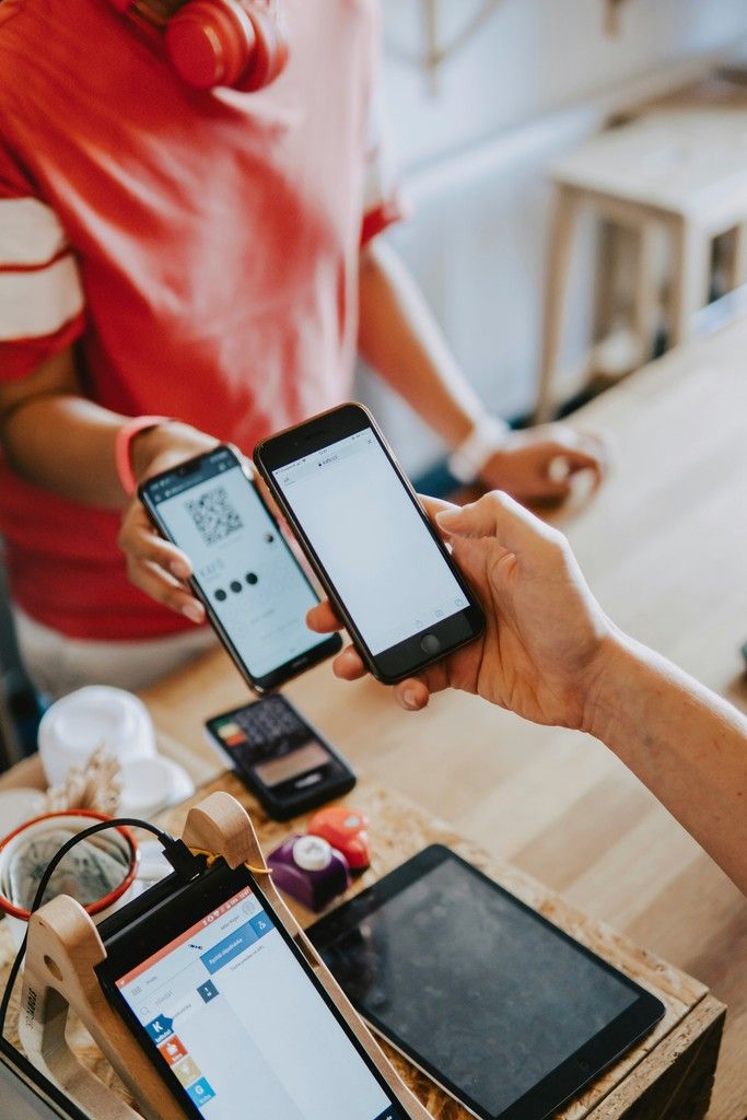 Wan2connect: Hoe HoneyLink de software koppeling facilteerde voor Surinaams betaal- en spaarprogramma PietPiet